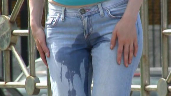 Girls pissing jeans public