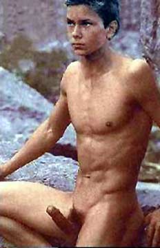 Side Z. reccomend River phoenix as a teenager naked
