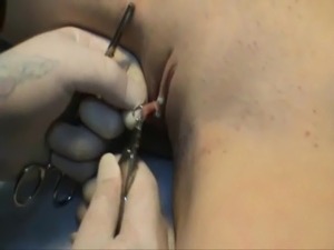 Extreme pussy piercing lock