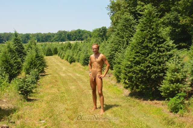Captain H. reccomend Gay men campground pa clothing optional