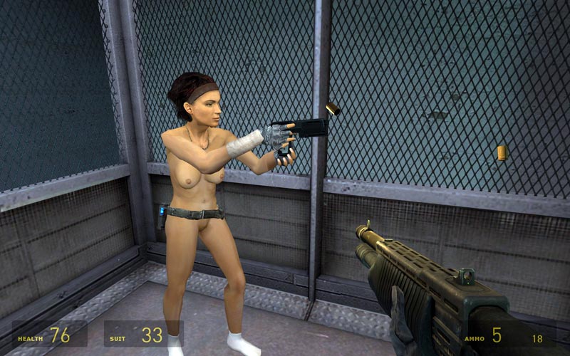 Tinker recomended Half life 2 penetration mod