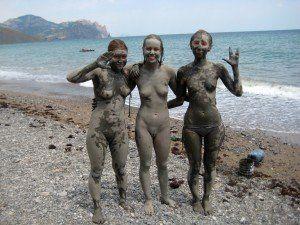 Muzzie reccomend Nudist in mud