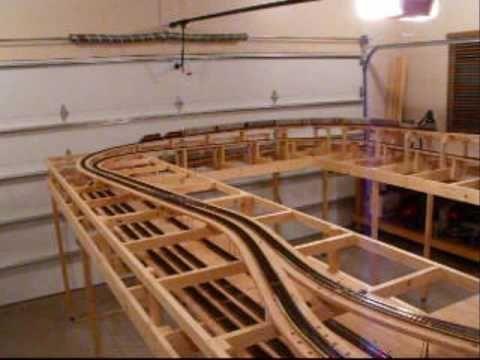 Layout building swinging benchwork sections