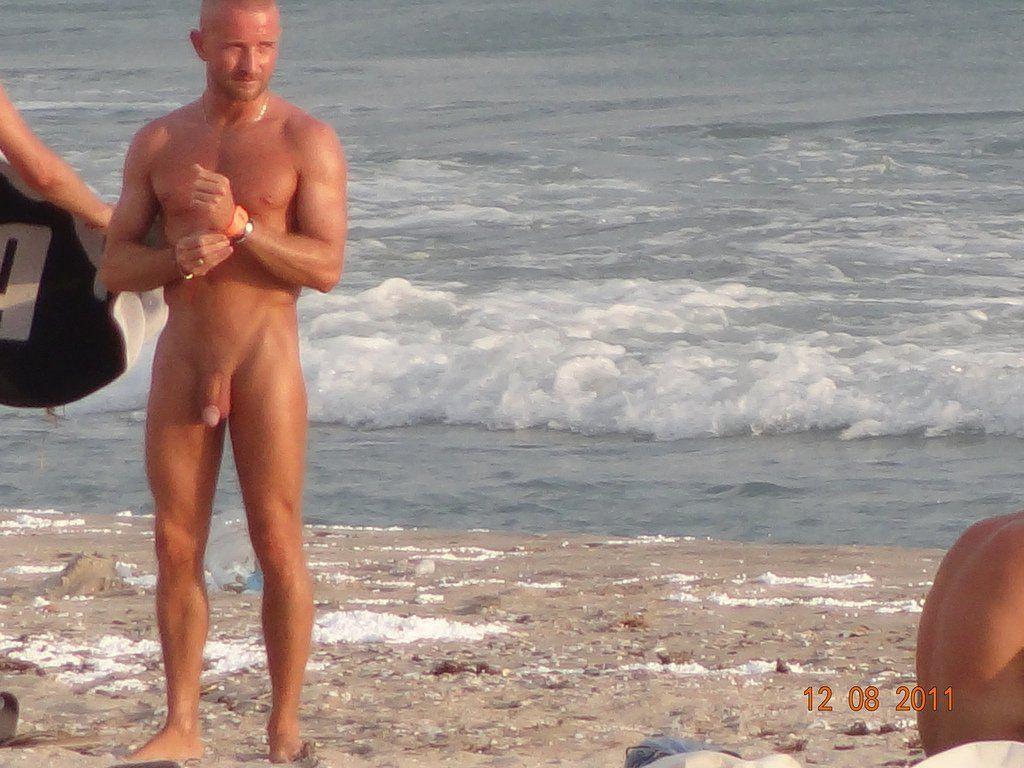 Live spy cams on nudist beaches