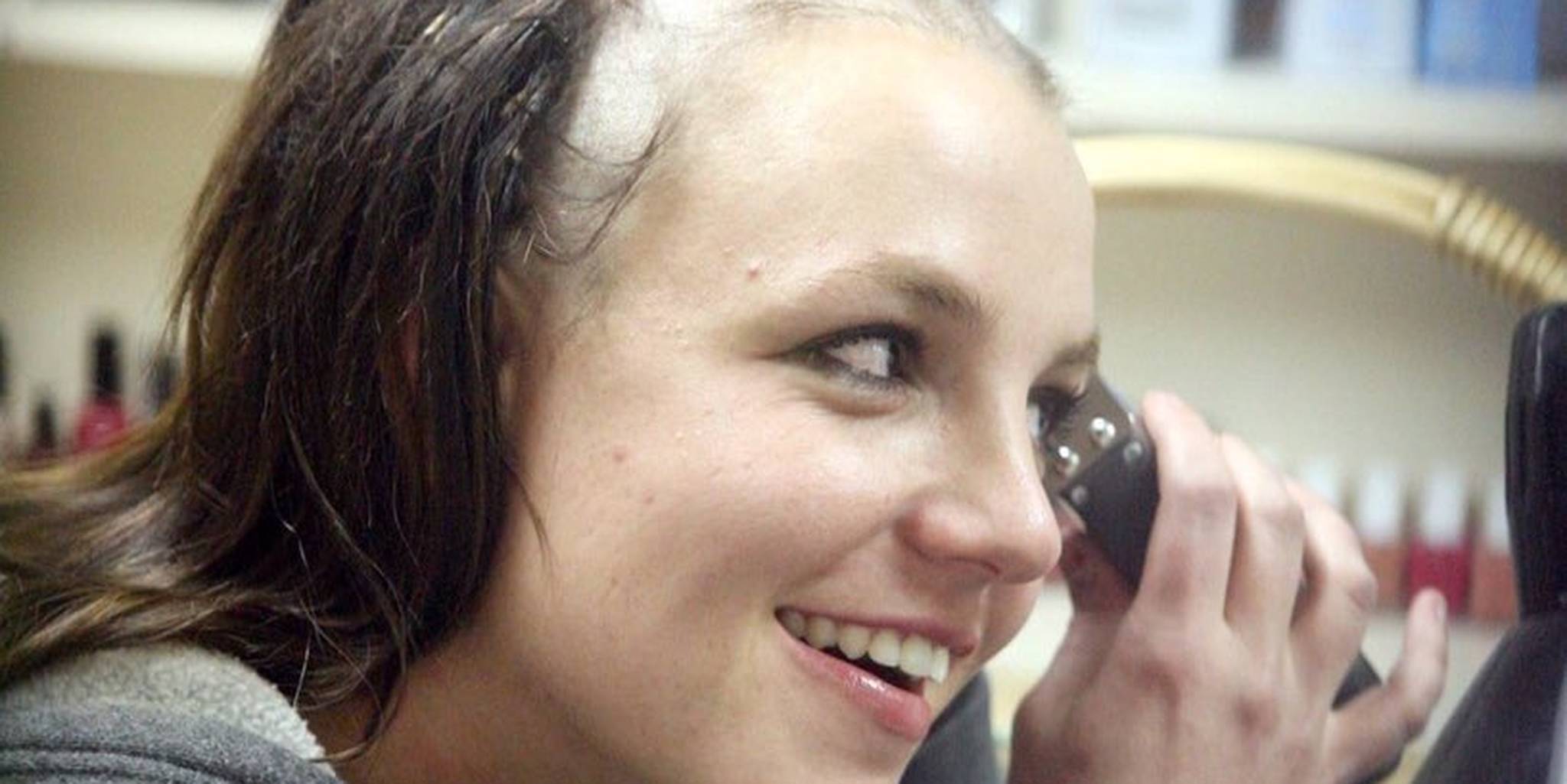 The B. reccomend Britney shaved her head